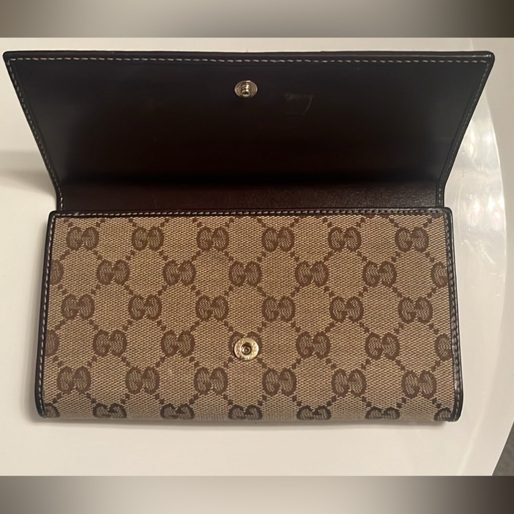 Gucci Wallet - Picture 2 of 6